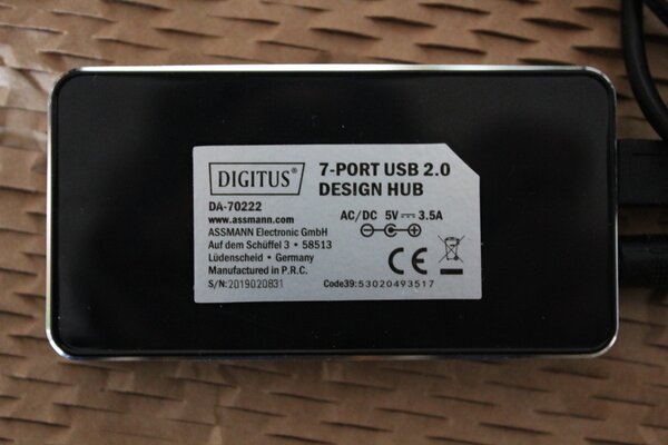 HUB USB Digitus DA-70222 (reverso)